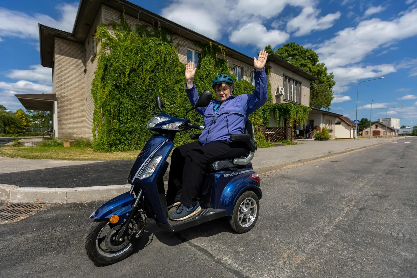 Poole sajandi pikkuse kultuuritöö kogemusega Tiiu Saarist avastab uue rolleriga liikudes Paidet nüüd teise nurga alt.