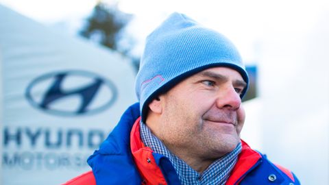 Hyundai WRC tiimi boss vastas talle hooaja alguses seoses Loebiga esitatud arupärimistele