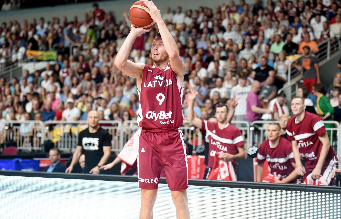 Latvijas basketbolists Dairis Bertāns