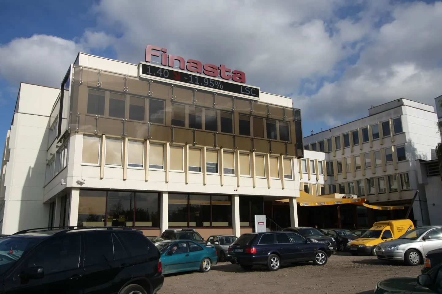 LHV tahab osta osalust Finasta pangas