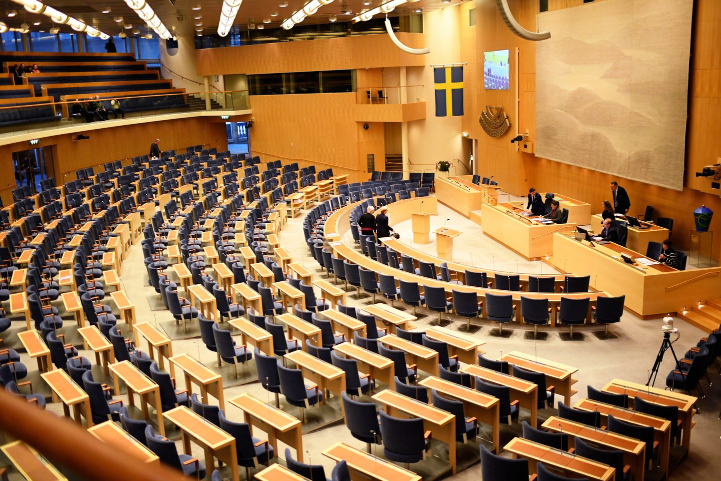 Neli kuud pärast parlamendivalimisi jätkuvad Rootsis valitsuskõnelused.