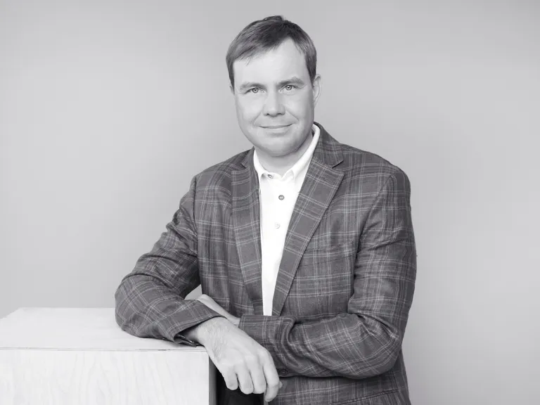 Confido lülisambakirurg Rasmus Allikvee.