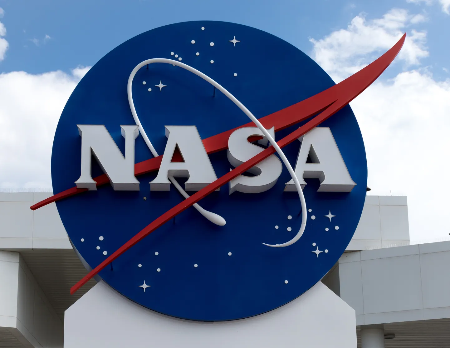 Эмблема NASA