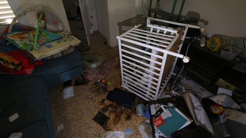 KOLM AASTAT RÜNNAKUST ⟩ Endised Iisraeli sõdurid ja Palestiina võitlejad kogunevad täna Tartus ühise laua taha