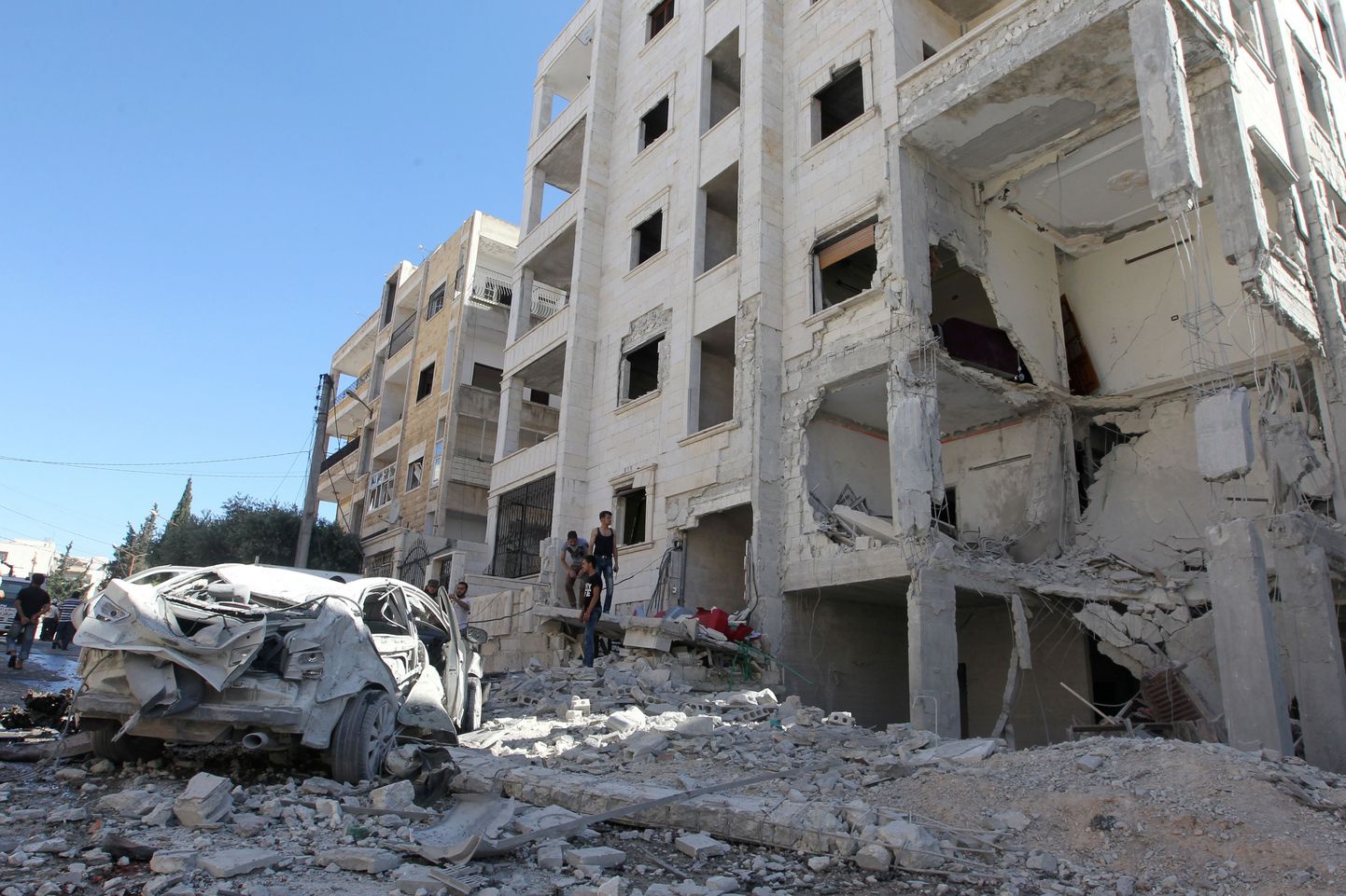 Õhurünnakud tabasid kolmapäeval Süürias ka Idlibi linna.