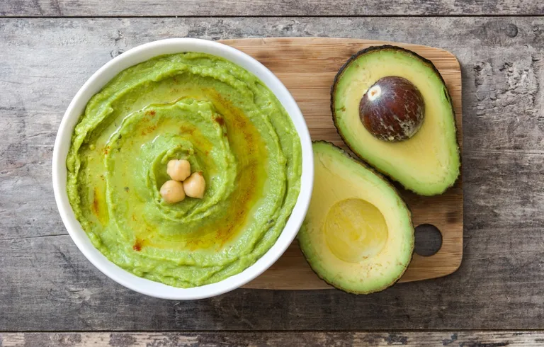 Hummus avokaadoga