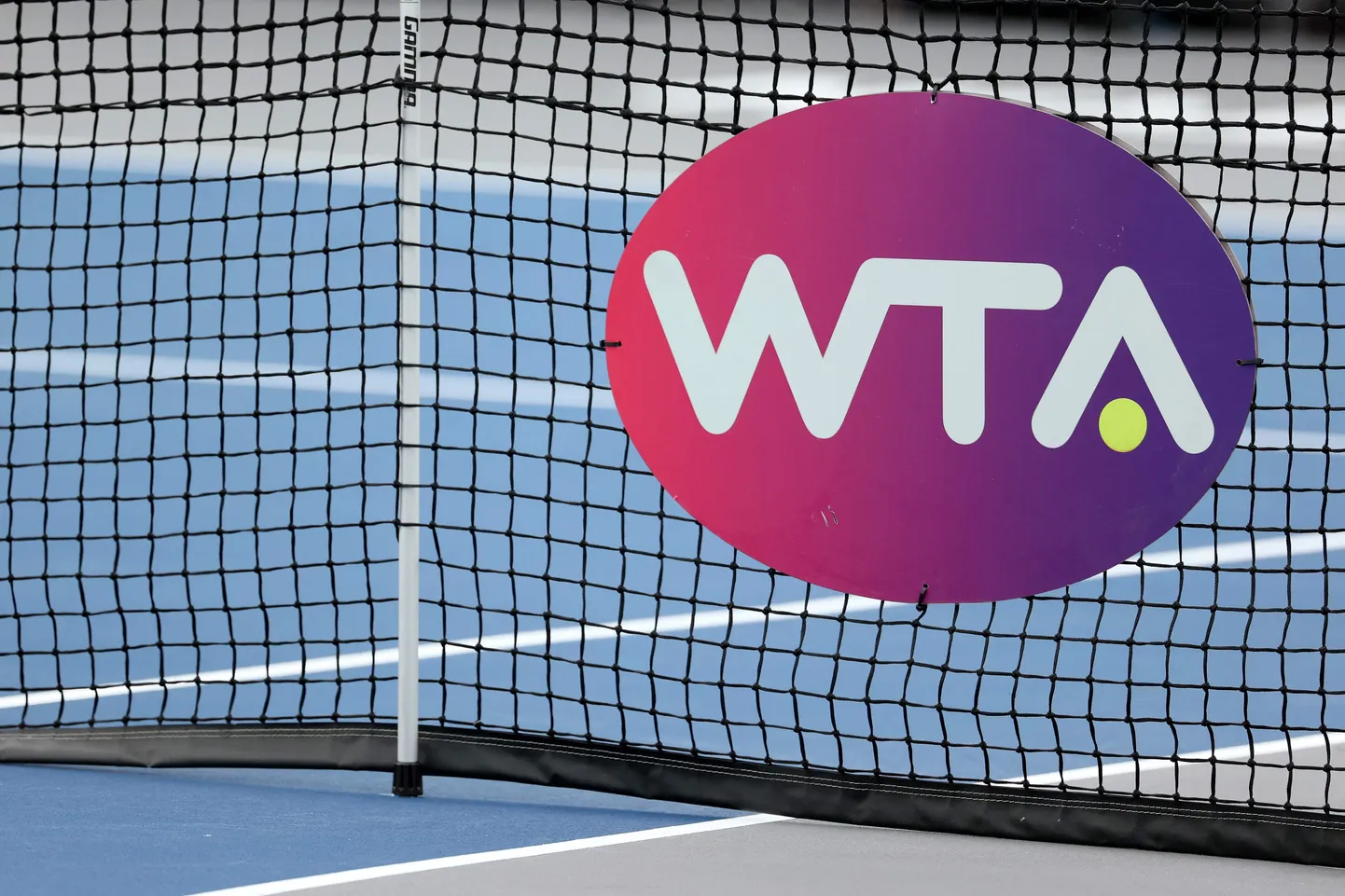 Логотип WTA.