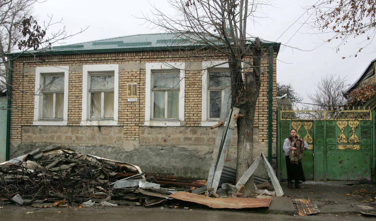 Foto majast Tshinvalis 10. detsembril, millest 4 kilomeetri kaugusel toimus AFP andmeil Lõuna-Osseetia mässuliste relvastatud rünnak OSCE patrullautole.
