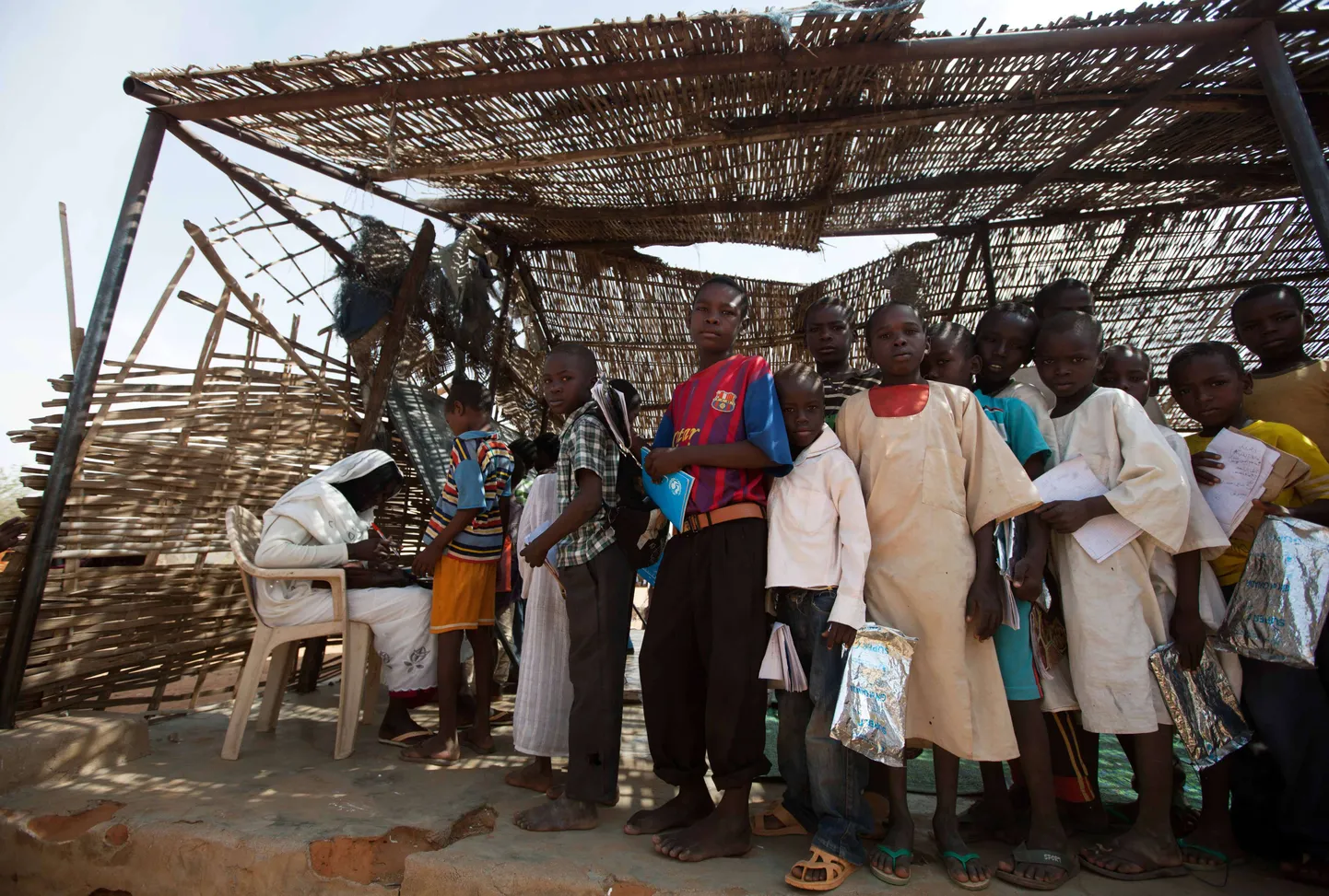 Lapsed koolitunnis Lõuna-Sudaanis, Darfuris.