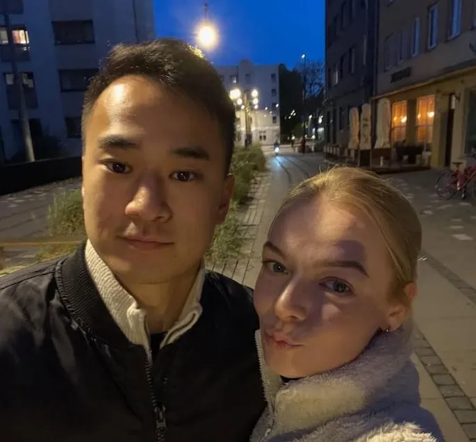 Үлкен жопа фотодағы Дилдо