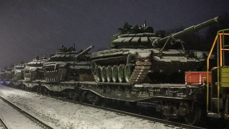 Venemaa kaitseministeeriumi avaldatud foto 18. veebruarist 2022 Vene tankide transportimisest raudteel