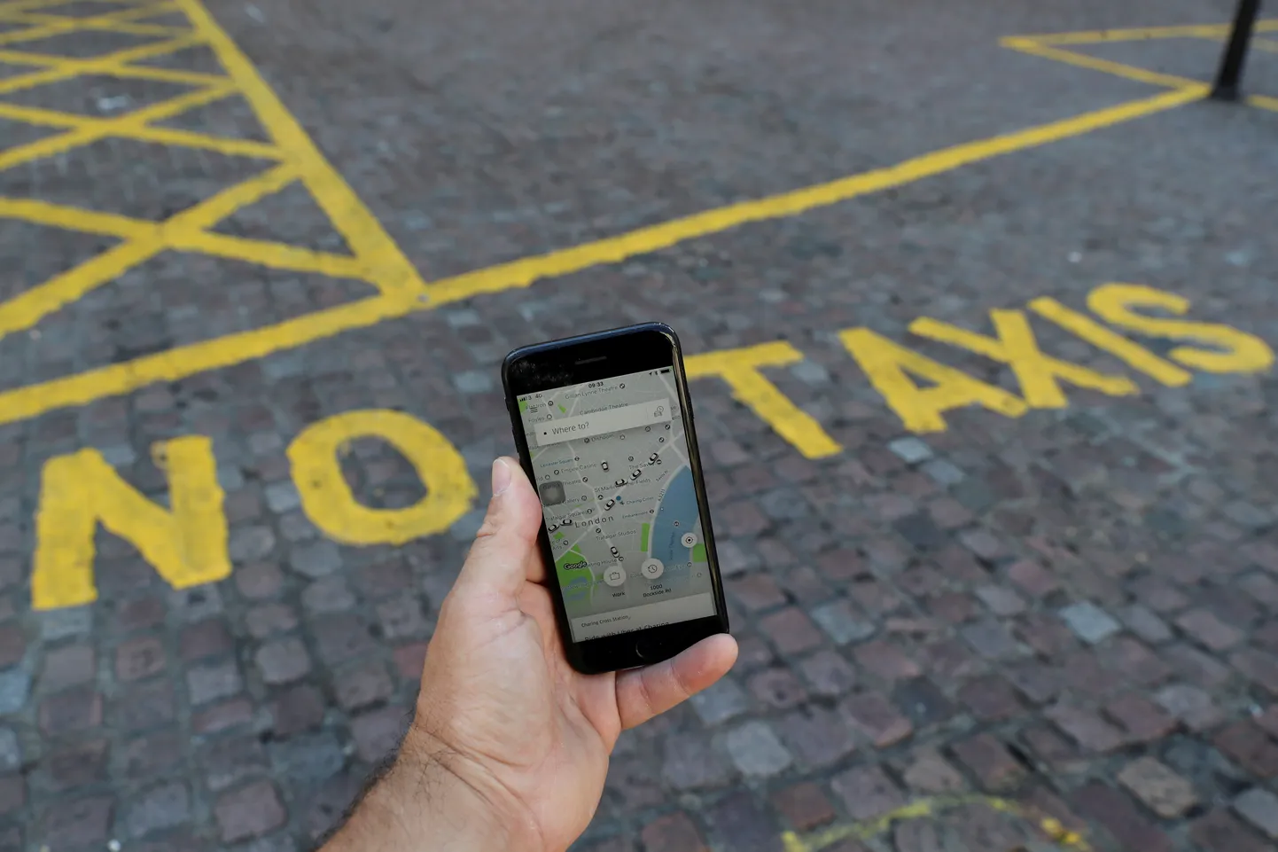 Uberile koidab Londonis mitmes tõetund: esmaspäeval selgub, kas kohalik transpordiamet pikendab nende litsentsi.