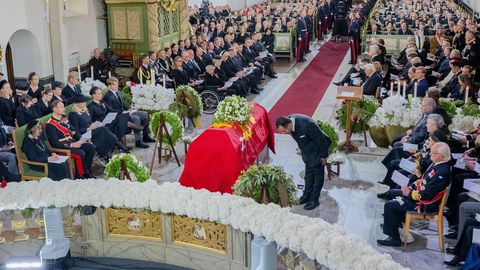 Norra jättis hüvasti kuningas Haraldiga