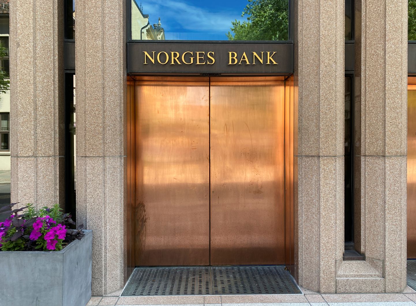 Norra keskpank tõstis baasintressimäära
