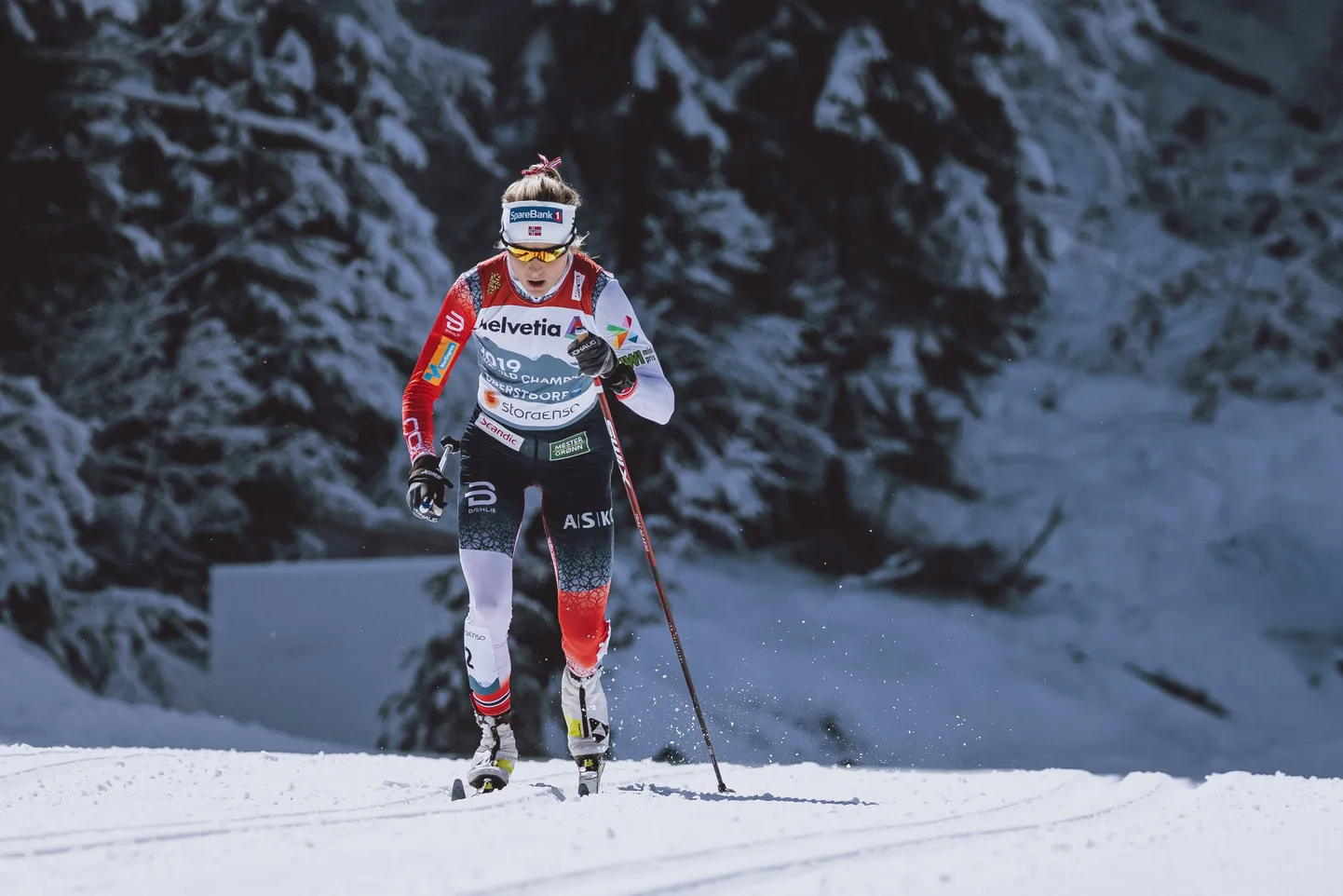 Therese Johaug valitses talvel suusamaailma, kuid suvel enam sellist särtsakust pole leidnud.
