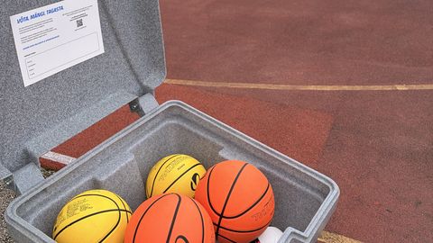 Haljalas saab kahel väljakul tasuta palle kasutada