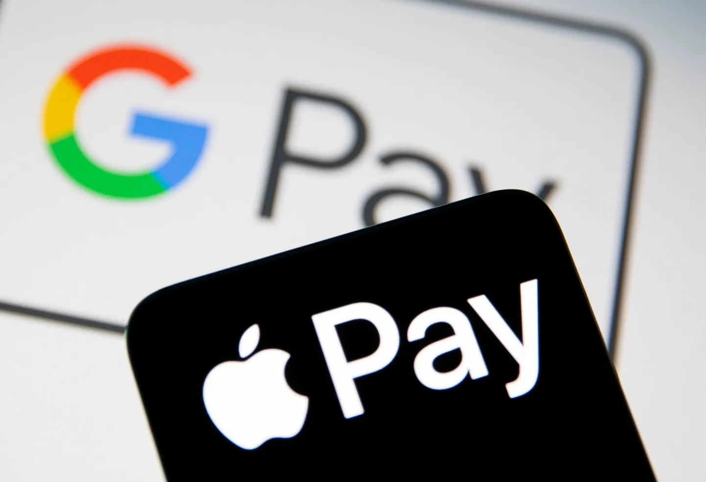 SEB on Eesti suurematest pankadest ainus, kes ei paku ei Google ega Apple Payd.