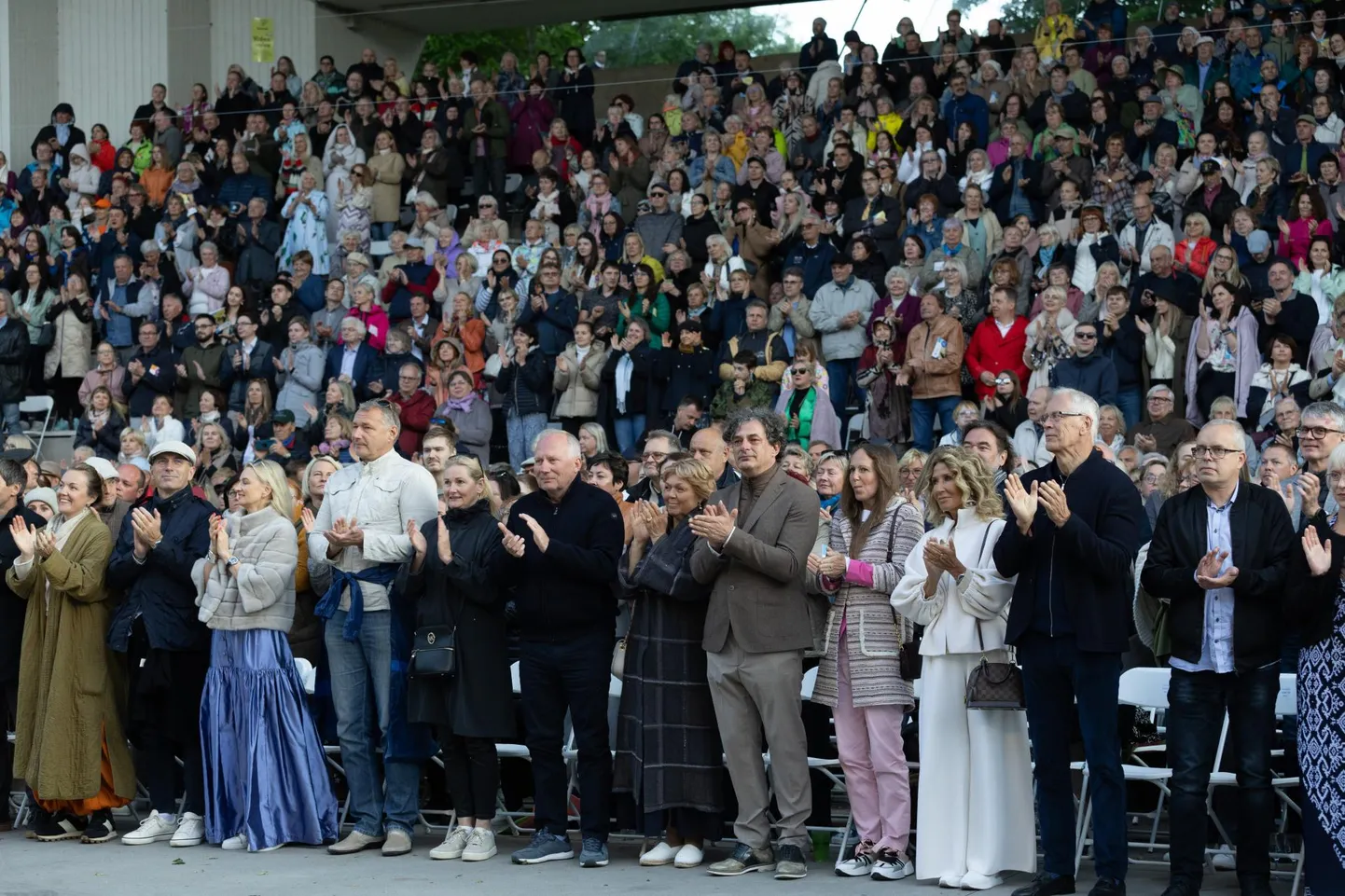 Olav Ehala juubelikontserdi lõpus ei tahtnud aplaus vaibuda.