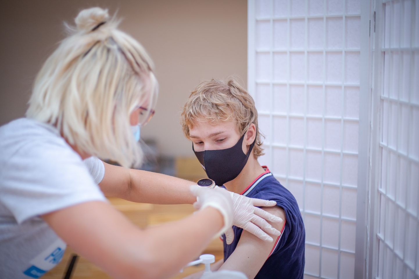 Covid-19 vastu vaktsineerimine Koidula koolis.