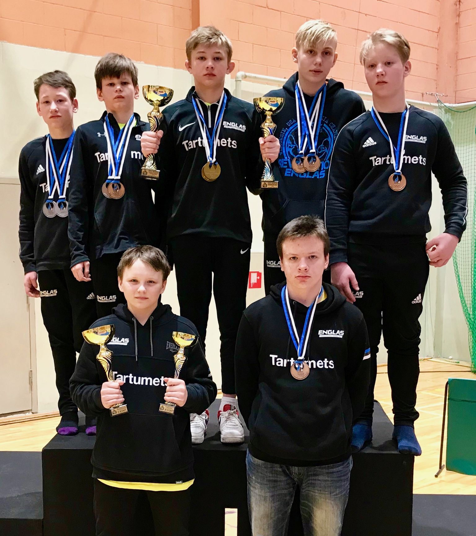 Tartu Kalev-Englase meeskond tuli Eesti meistrivõistlustelt tagasi korraliku medalisaagiga erinevates maadlusstiilides.