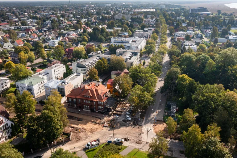 Tammsaare puiesteelt randa sõitmiseks tuleb keerata Lehe tänavale. 