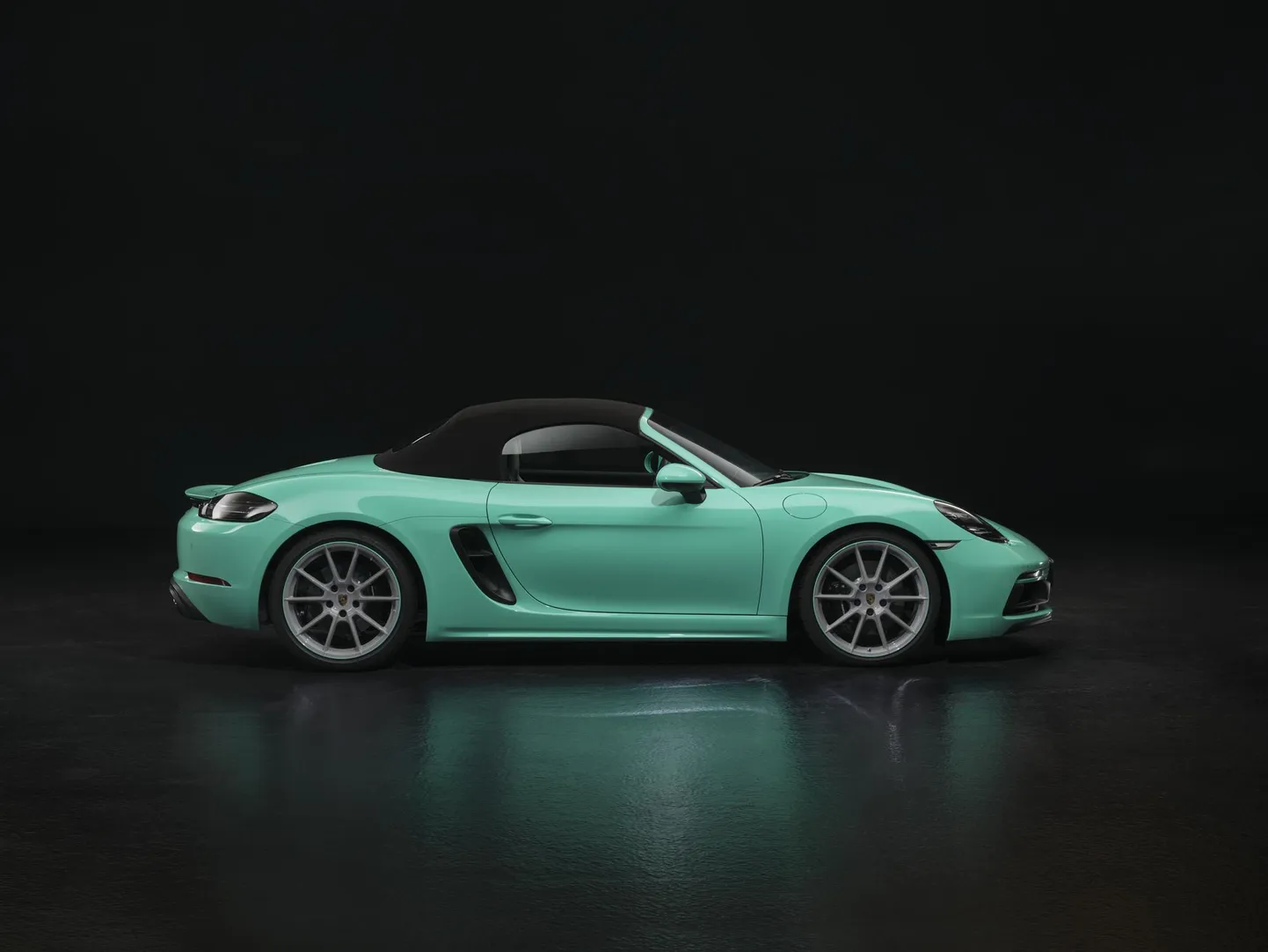 Porsche automašīnas