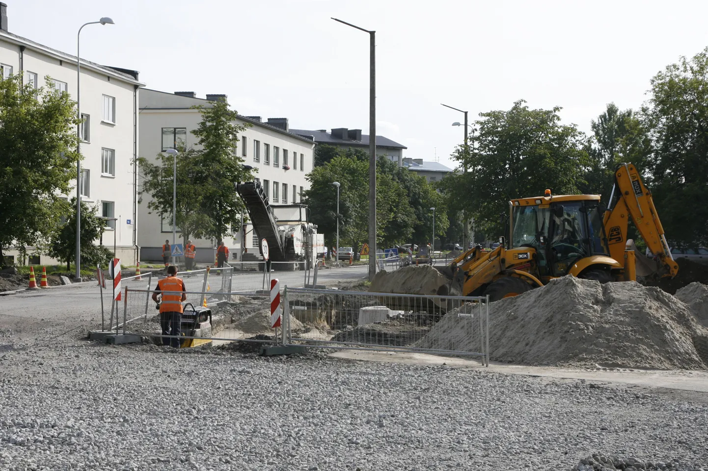 Tee-ehitus Pae tänaval.