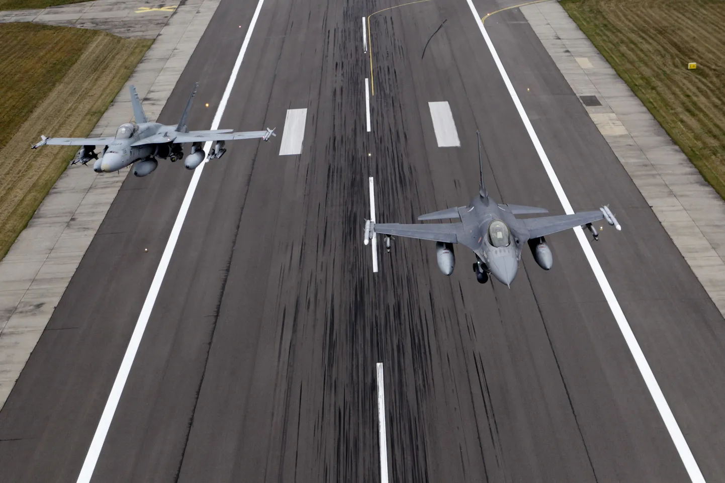F-16 sõjalennukid