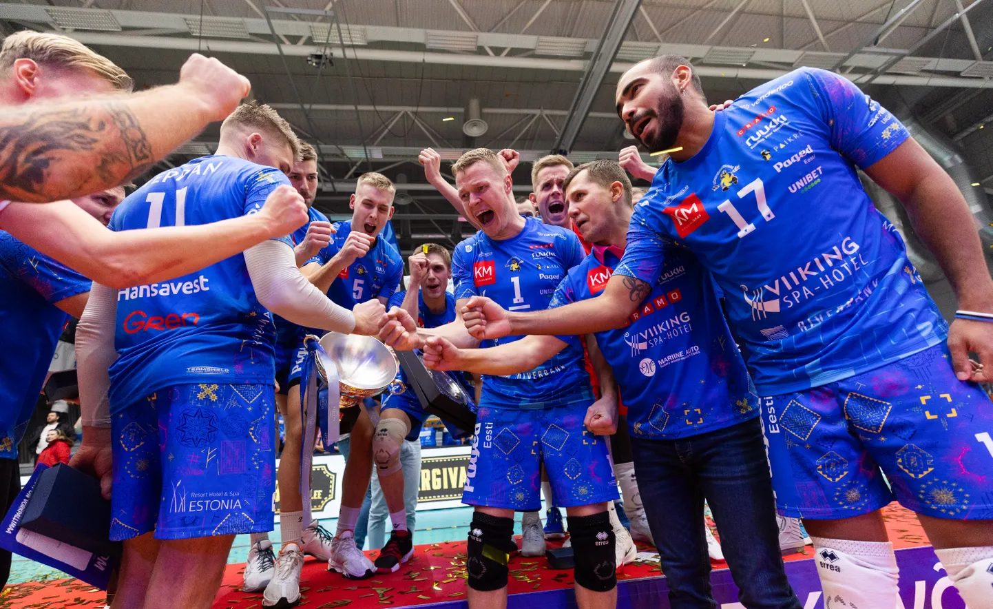 Pärnu võrkpalliklubi alistas karikafinaalis Tartu Bigbanki.