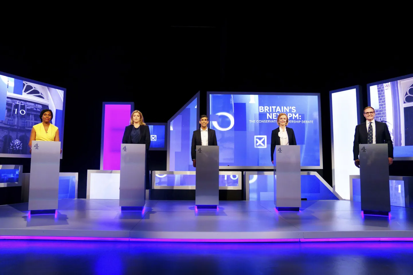 Briti peaministrikandidaadid Kemi Badenoch, Penny Mordaunt, Rishi Sunak, Liz Truss ja Tom Tugendhat enne peaministrikandidaatide esimest teledebatti.