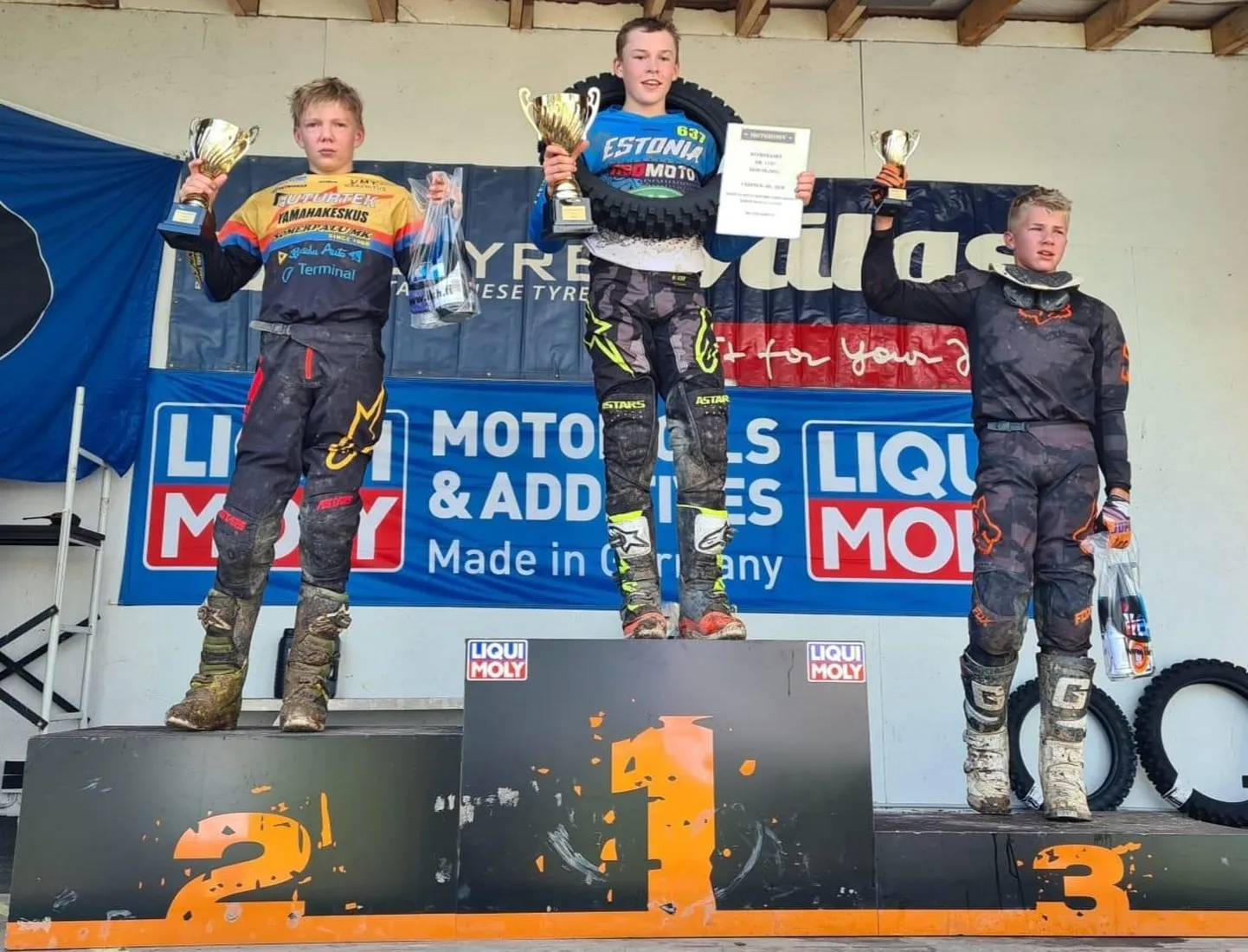 Masinaklassis 85 cc saiÄksi Cupil esikoha Jan-Marten Paju, teine oli Kaspar Uibu ja kolmas Robin Raudsepp.