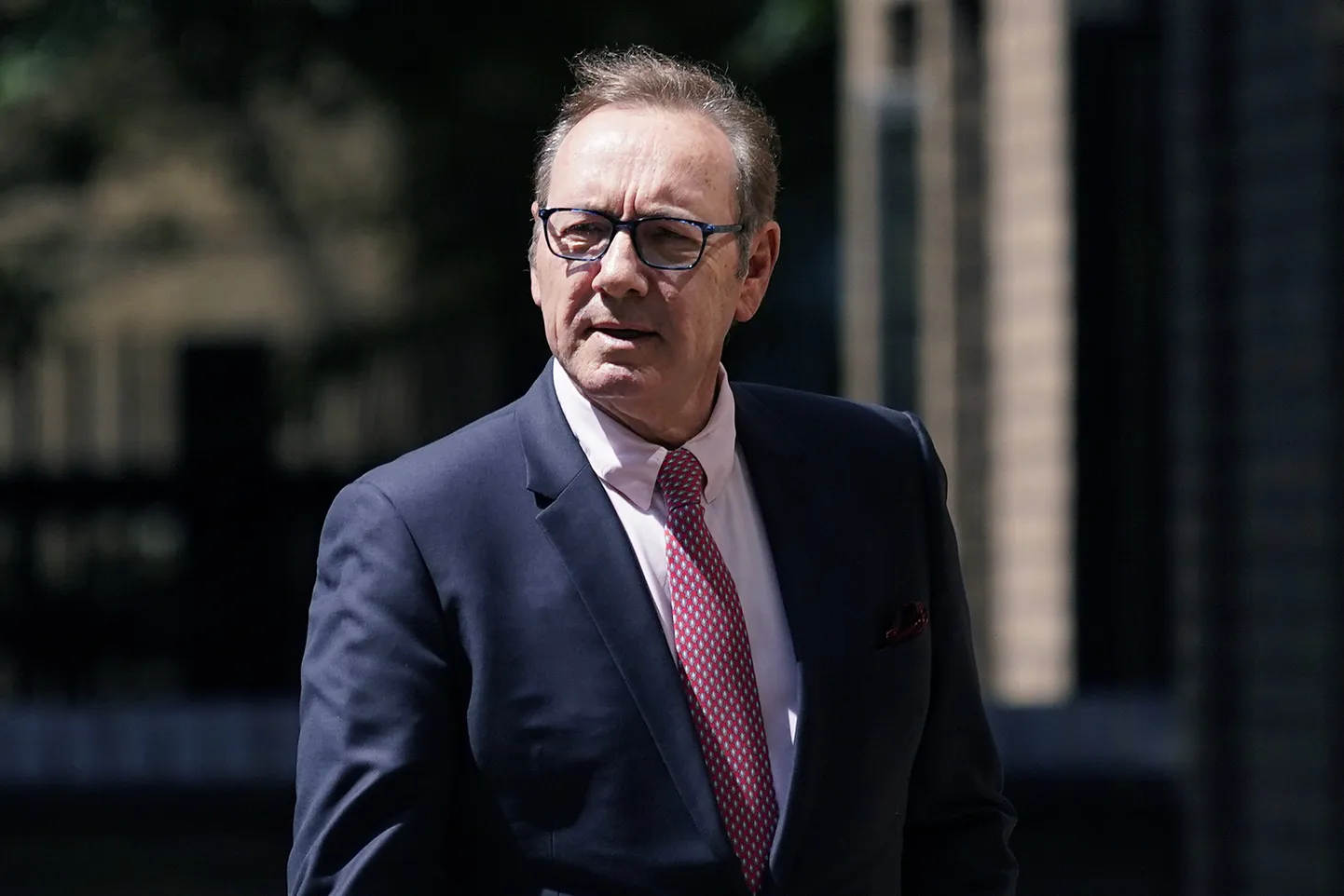 Kevin Spacey 5,6 miljonit väärt jõe ääres asuv häärber müüdi 25. juulil oksjonil maha.
