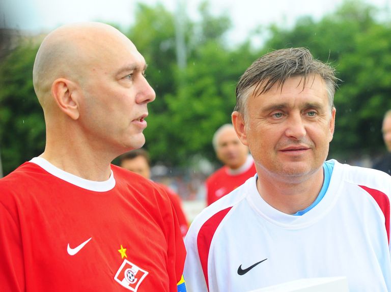 Moskva Spartaki veteranid Vagiz Hidijatullin (vasakul) ja Fjodor Tšerenkov 2009. aastal, kui Spartak pidas klubi 50. juubelit. FOTO: ITAR-TASS / Stanislav Krasilnikov) / Scanpix