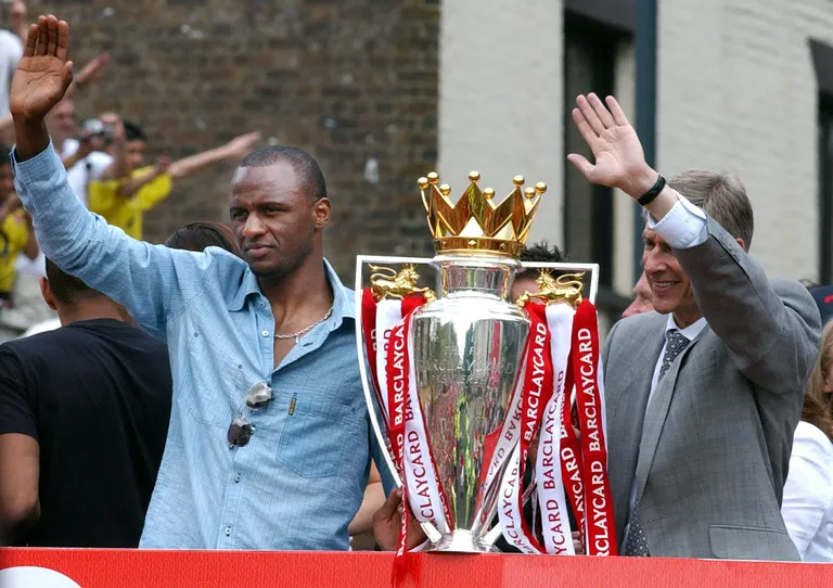 16. mai 2004: Patrick Vieira ja Arsene Wenger