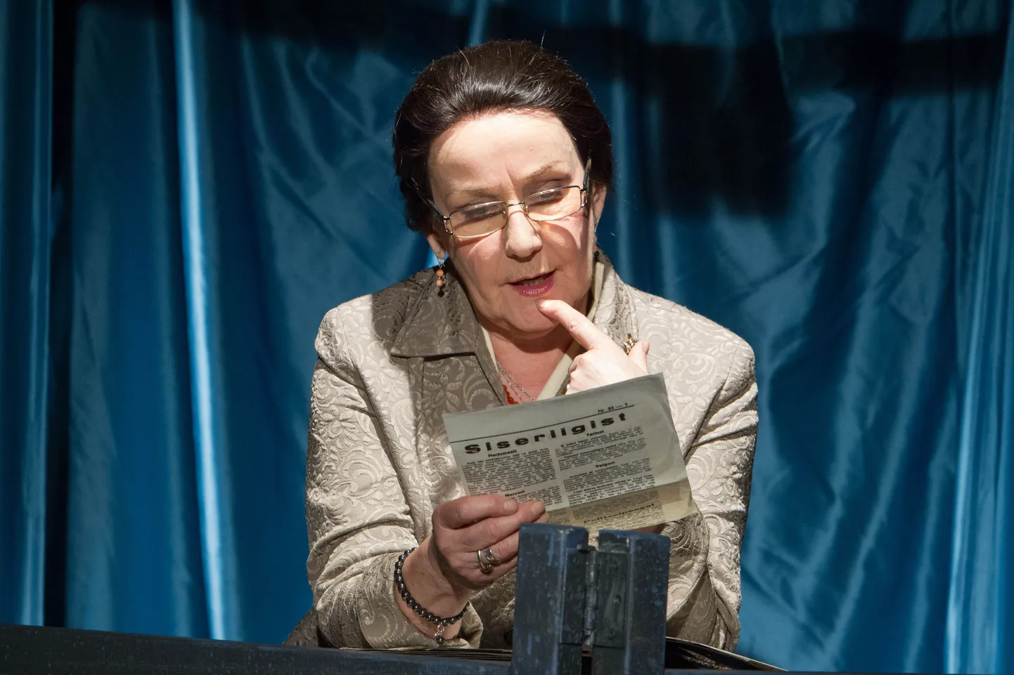 Heidi Sarapuu lavastus «Saatuslik nahkhiir», fotol Helgi Sallo.