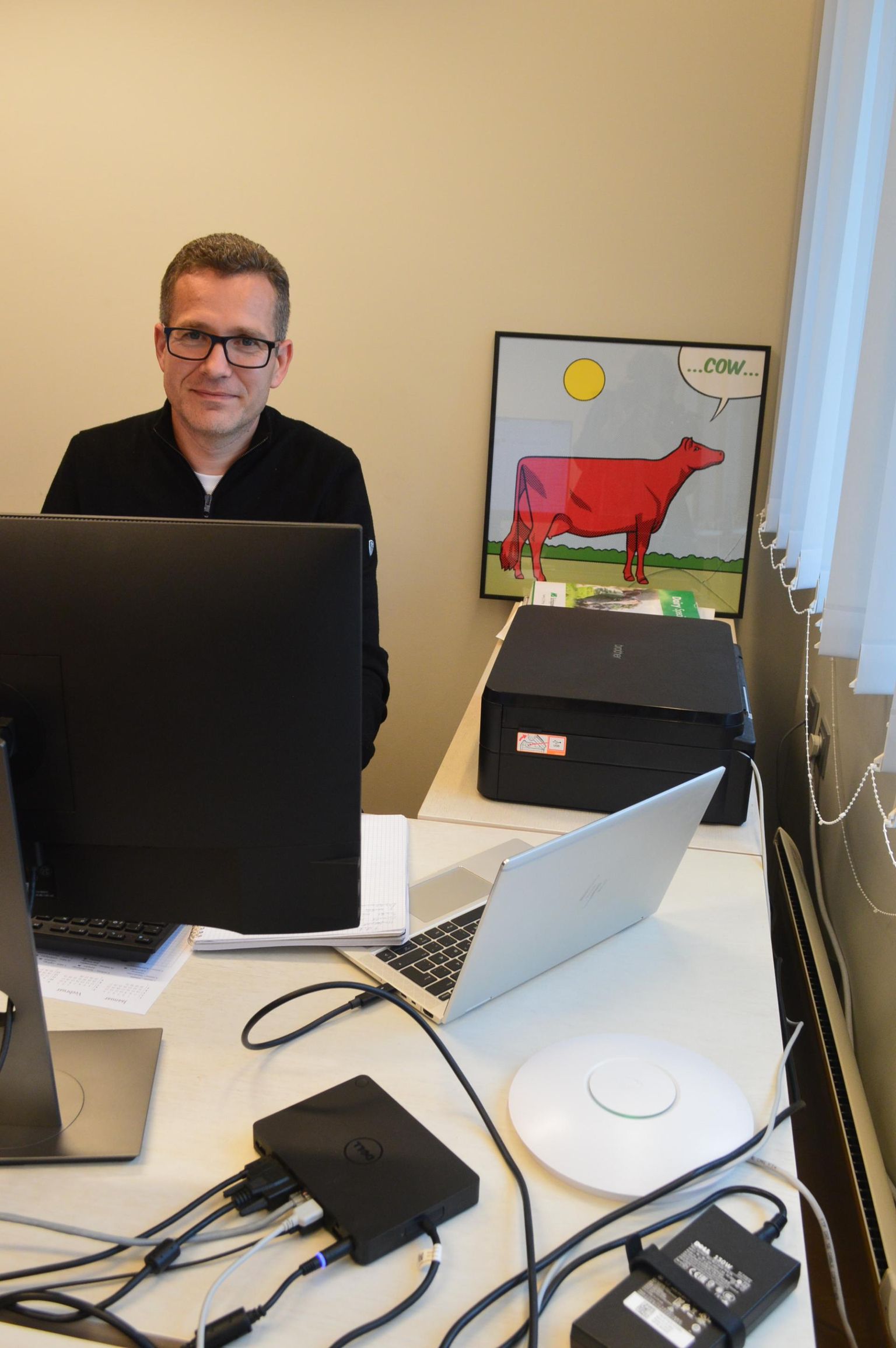 Vaklak OÜ tegevjuht Margus Muld veedab tööpäevad Mäo kontoris Sämmi Grilli maja teisel korrusel, sest juhtimine eeldab põhjalikke analüüse Exceli tabelites.