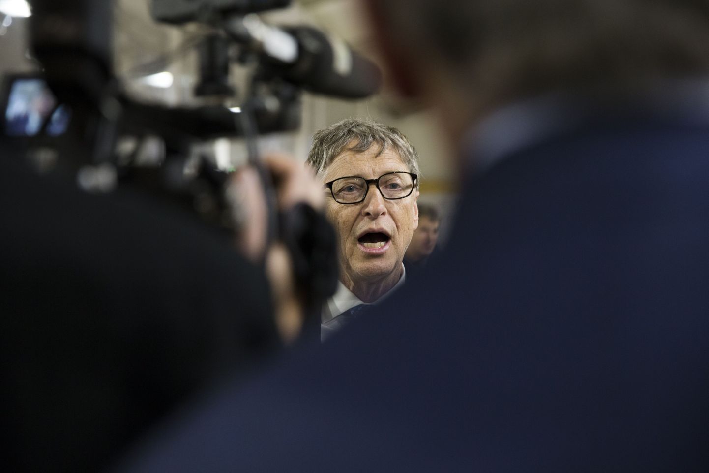 Bill Gates Pariisi kliimakonverentsil.