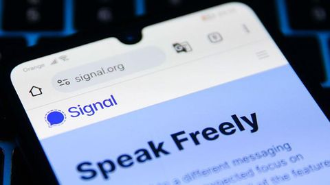 Аккаунты в Signal политиков и чиновников в Германии подверглись фишинговой атаке. Подозрения падают на Россию