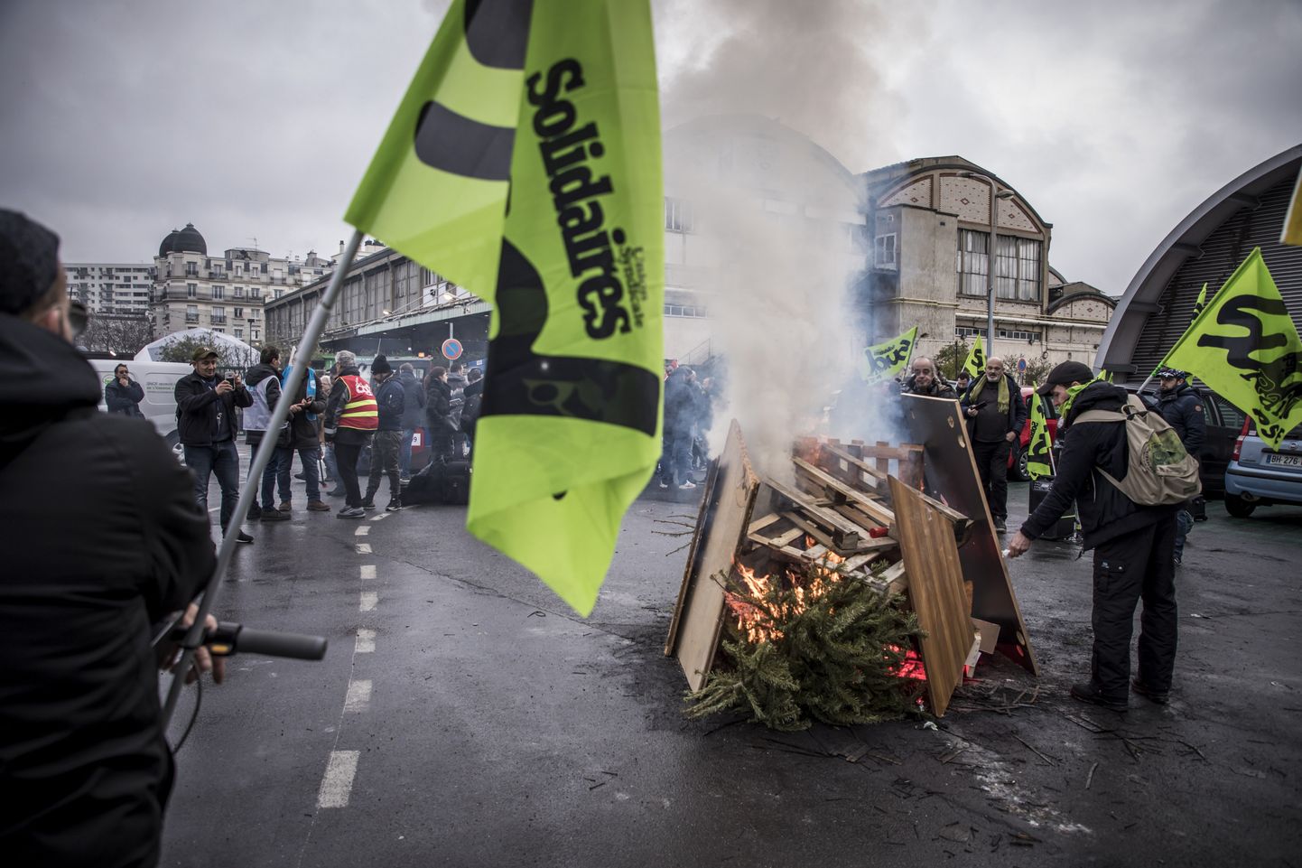 Protesti Parīzē, Francijā.