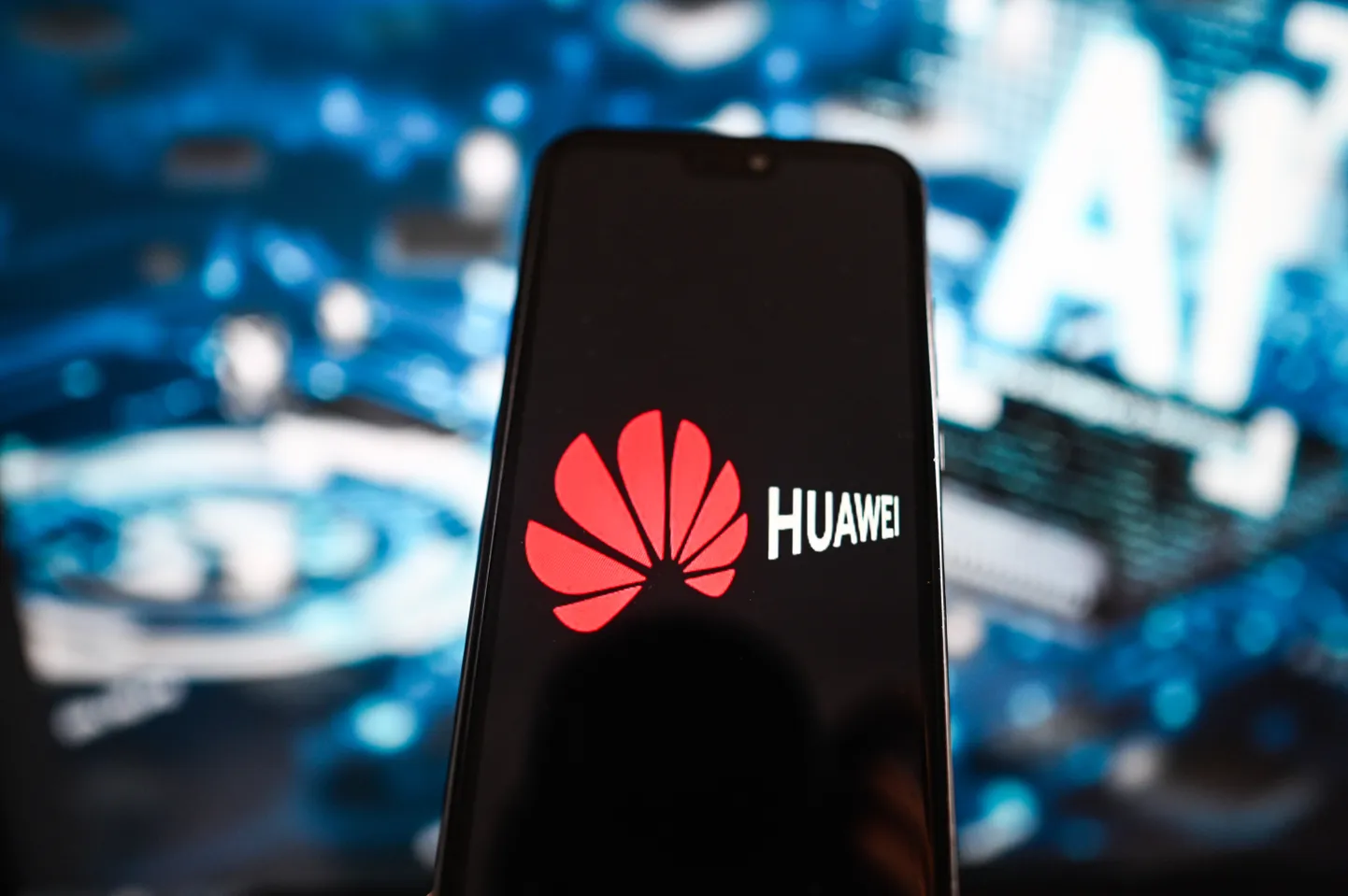 Huawei nutitelefon.