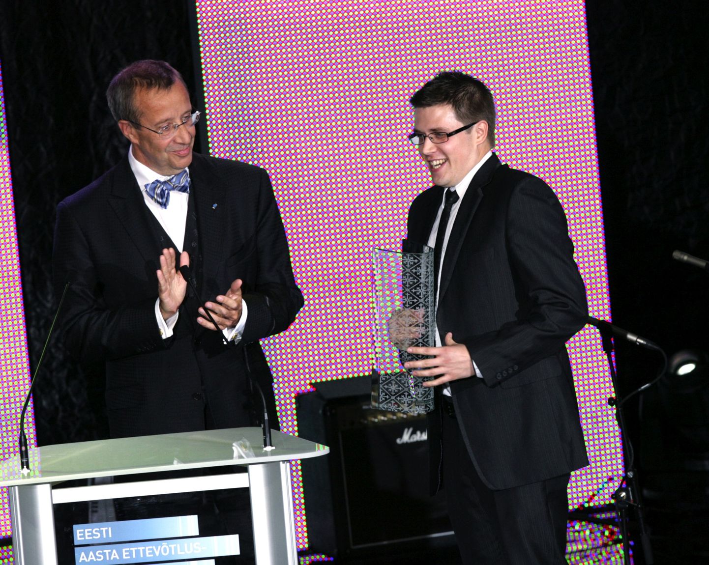 Ettevõtluse Arendamise Sihtasutuse (EAS) väljaantava Ettevõtluse Auhind 2011 peavõitjaks pärjati OÜ Fortumo.