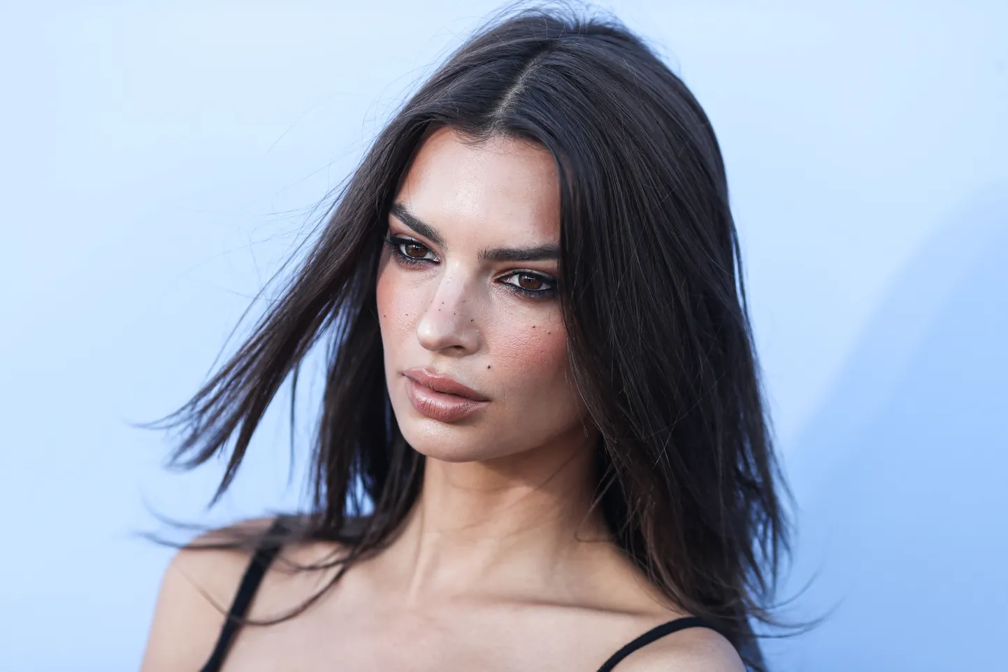 Emily Ratajkowski.