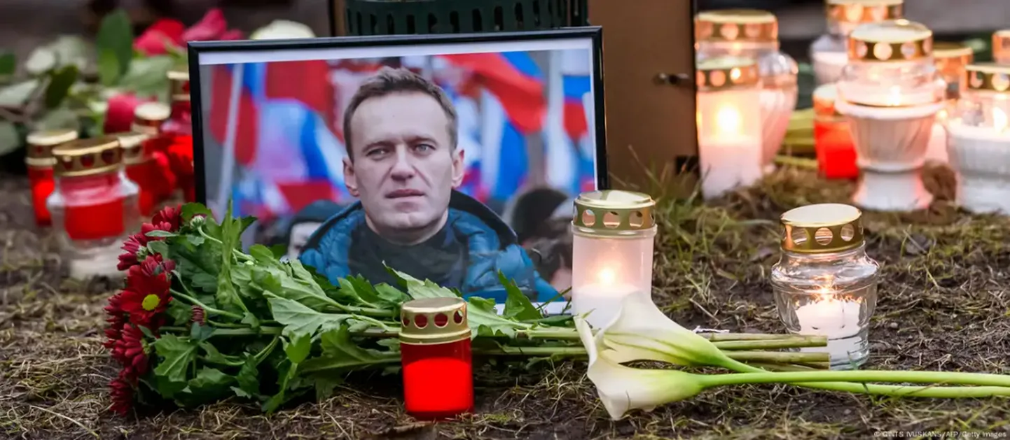 Алексей Навальный погиб в колонии около 11 месяцев назад