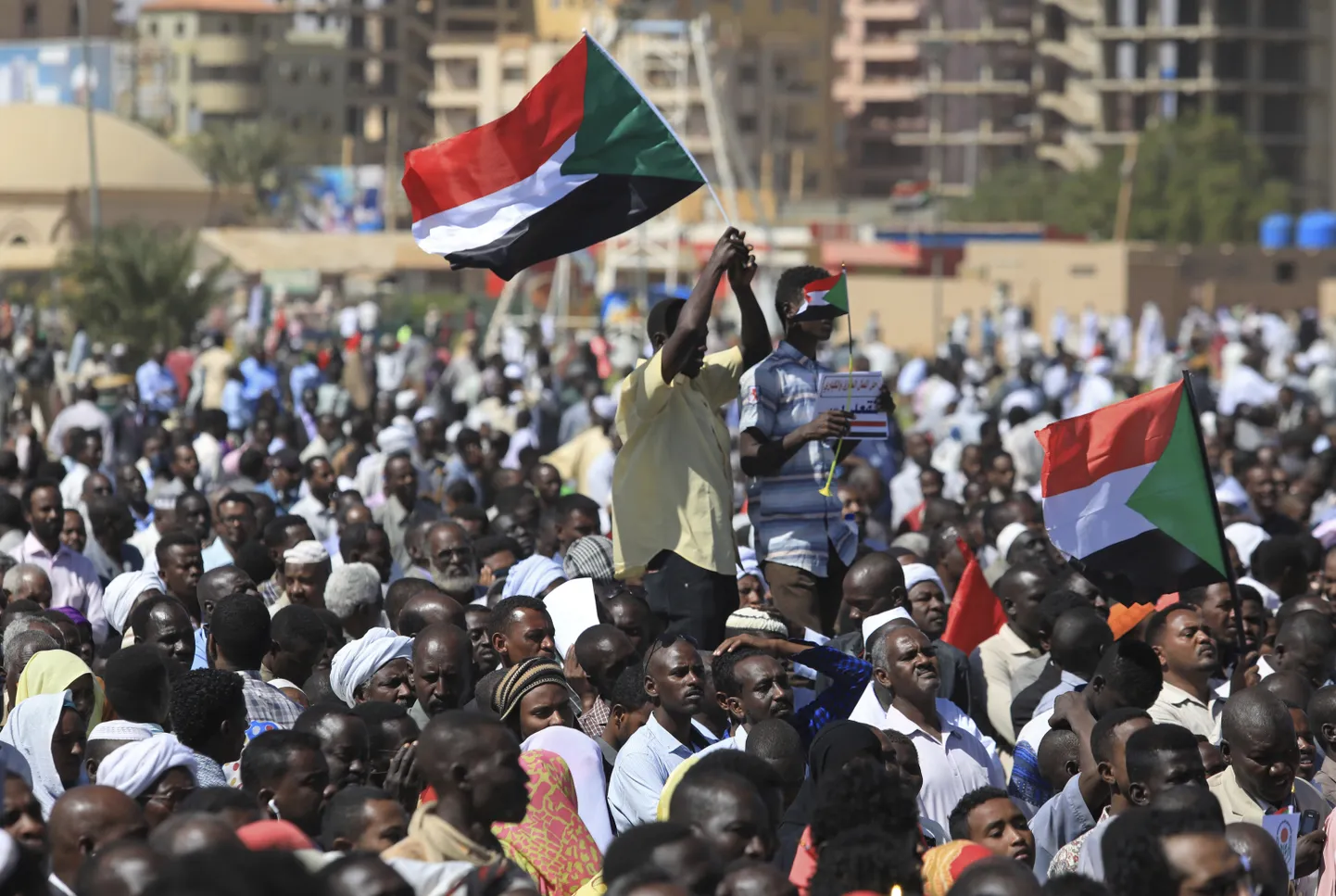 Protestilainet peetakse seni suurimaks ohuks president Omar al-Bashiri kolm aastakümmet kestnud võimule.