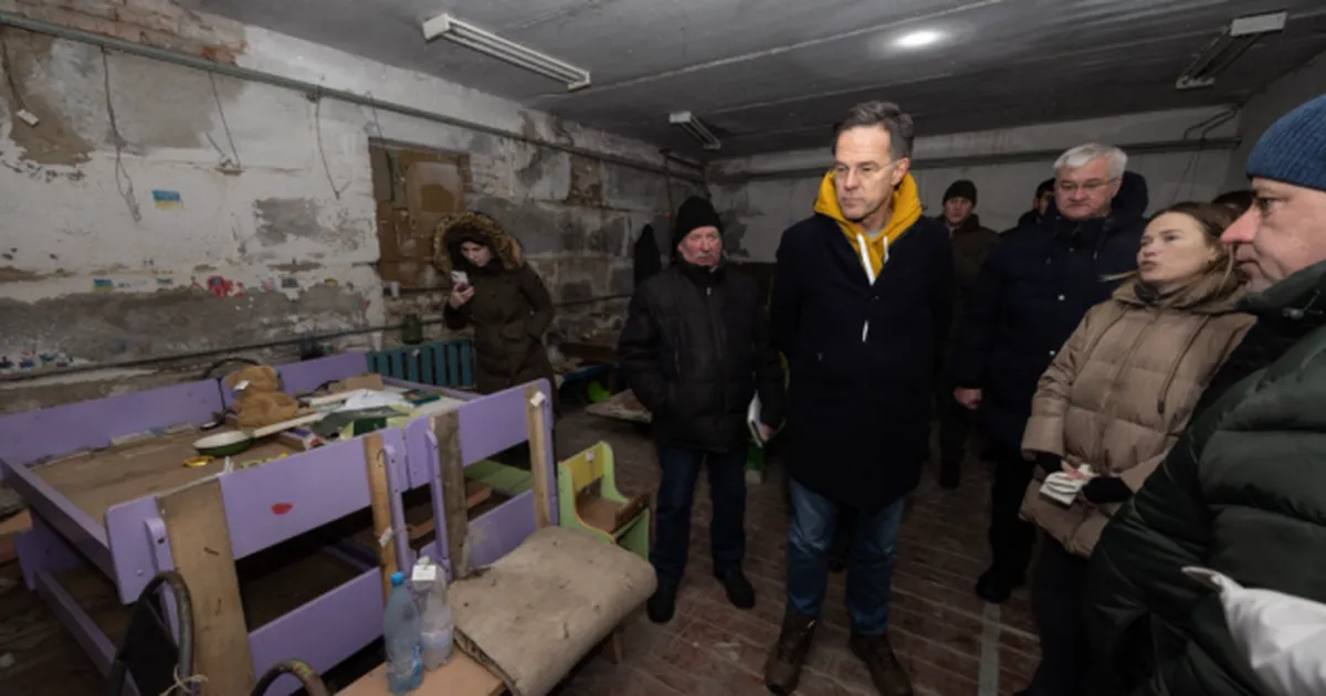 NATO peasekretär Mark Rutte külastas oma Ukraina-visiidi raames Tšernihivi oblastit ja seal asuvat Jahidne küla, kus Vene väed sooritasid 2022. aastal metsikusi