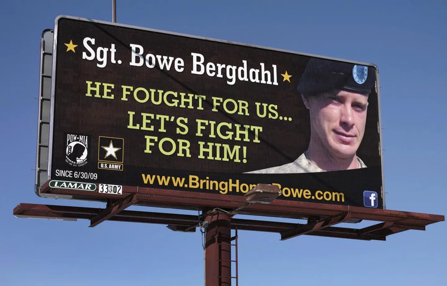 «Ta võitles USA eest… Võitleme nüüd tema eest!» kuulutab Bowe Bergdahli vabastamist nõudev plakat Washingtoni lähedal Spokane’is.