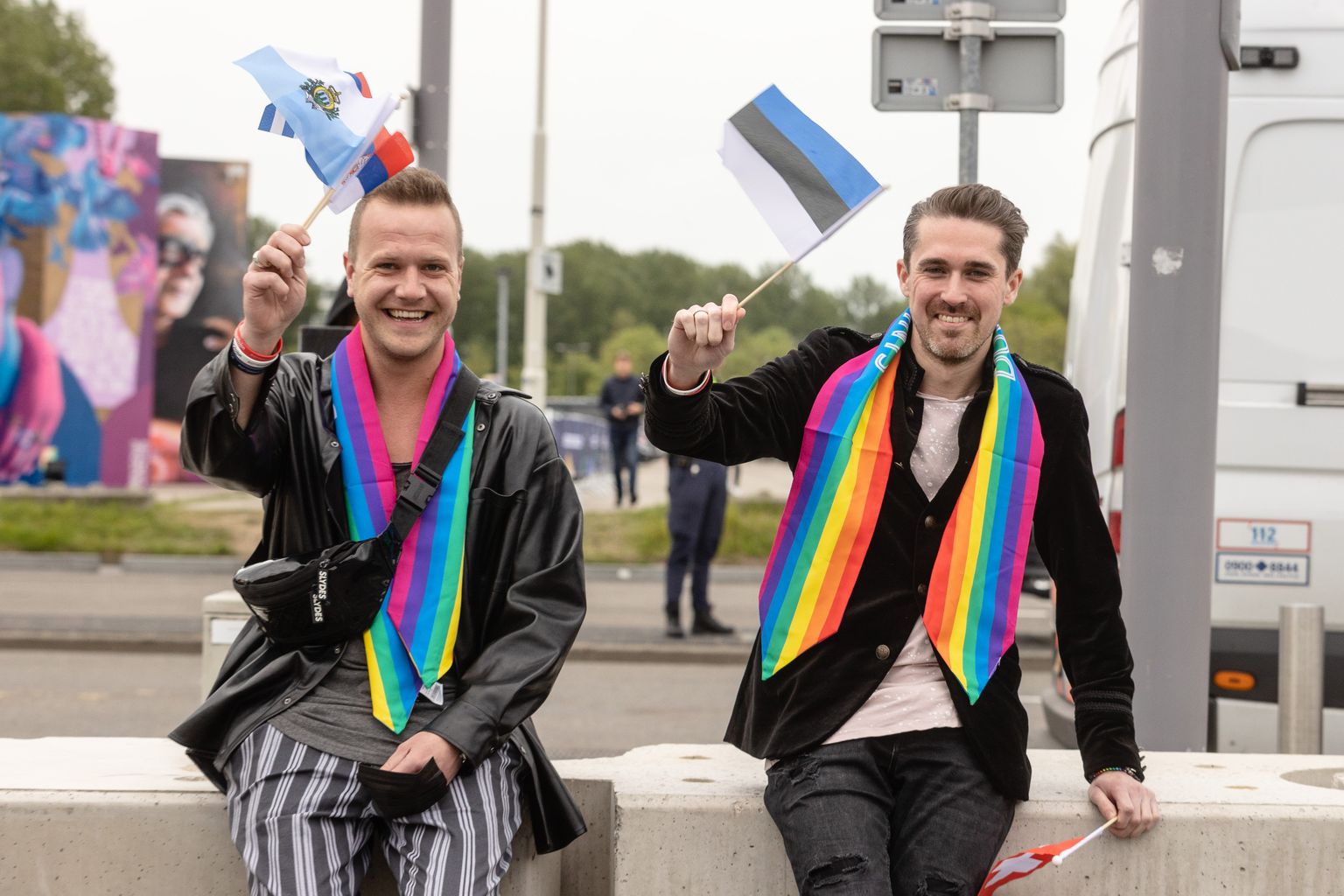 Eesti lipuga Eurovisiooni fänn Rotterdamis. Pilt on illustreeriv.