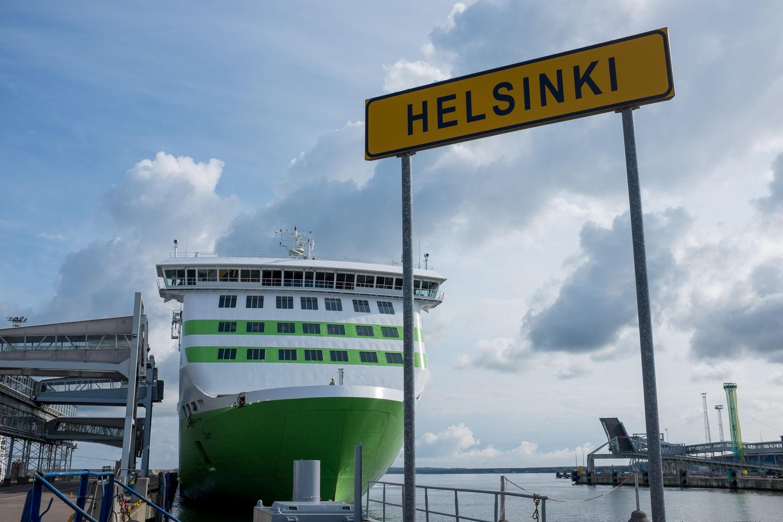 Tallink Star Tallinna reisisadamas.