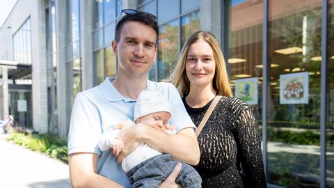 Kevade- ja suvebeebid said vallalt sünnikirja