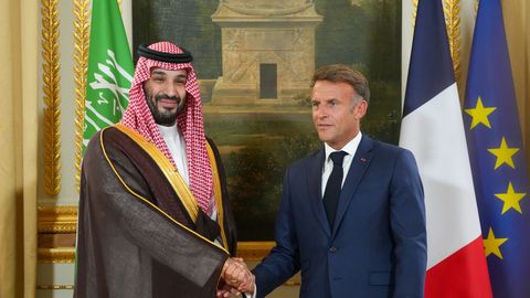 6 MILJARDIT EUROT ⟩ Saudi Araabia rajab Pariisi hiiglasliku meelelahutuskompleksi